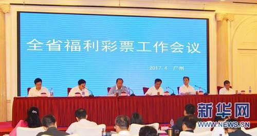 给我快给我我要高潮小说