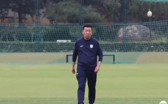 女友的大胸姐姐