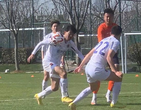 淫秽家庭韩国人